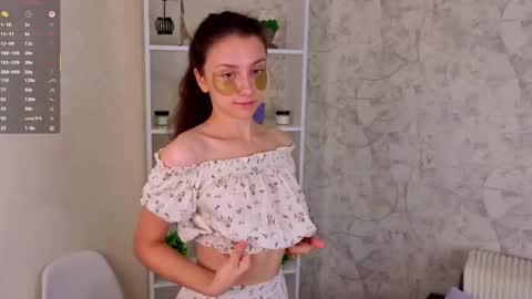 Milly online show from 09/11/25, 03:17