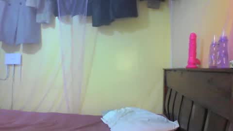 Ebonymuse2 online show from 05/27/26, 11:24