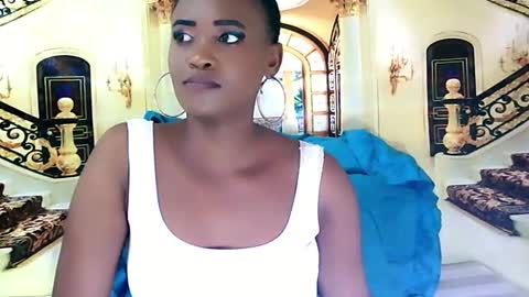 Snapshot of ebonyolive69 chatting on 12/04/24, 05:22 Cindy online show from 12/04/24, 05:22