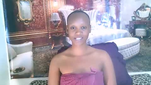 Snapshot of ebonyolive69 chatting on 09/14/25, 08:13 Cindy online show from 09/14/25, 08:13