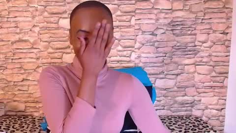 Snapshot of ebonyolive69 chatting on 09/17/25, 06:31 Cindy online show from 09/17/25, 06:31