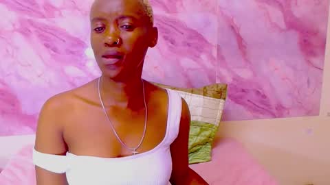 Snapshot of ebonyolive69 chatting on 10/24/25, 05:53 Cindy online show from 10/24/25, 05:53