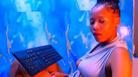 ebonypretty69 online show from 12/04/25, 06:44