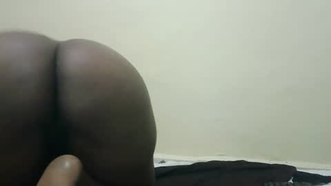 Ebonyval online show from 09/29/25, 08:19