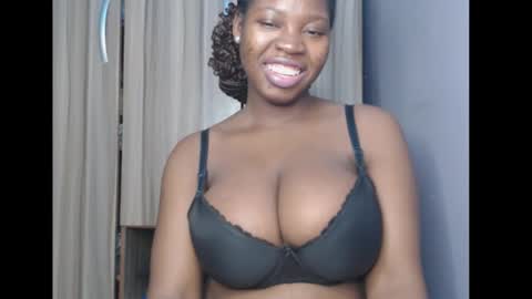 Loveth online show from 02/12/26, 07:03