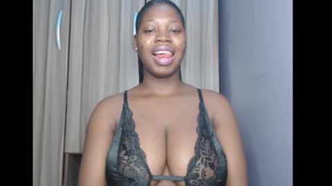 Loveth online show from 02/17/26, 07:05
