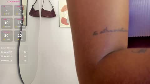 Snapshot of ebonyy_petite_69 chatting on 11/24/25, 03:17 ebonyy_petite_69 online show from 11/24/25, 03:17