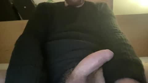 Snapshot of echo_o_o_o chatting on 11/24/25, 08:25 echo_o_o_o online show from 11/24/25, 08:25