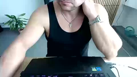 Snapshot of echoesethos chatting on 09/22/25, 12:29 Echo online show from 09/22/25, 12:29