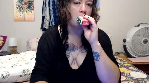 Weird Echo online show from 09/23/25, 11:24