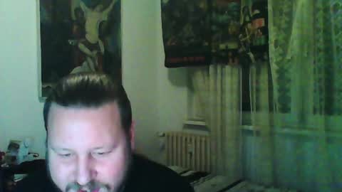 Snapshot of eda666 chatting on 12/21/24, 06:44 Edward online show from 12/21/24, 06:44