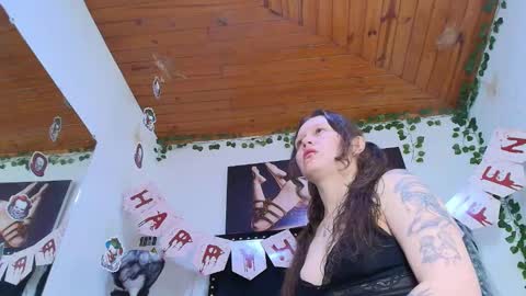 Edda online show from 10/27/25, 12:20