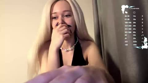 Mia online show from 03/24/26, 04:12