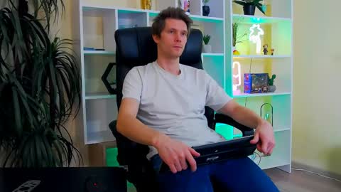 eddie_baker online show from 04/15/26, 08:31