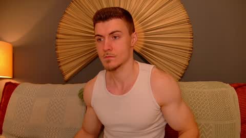 Snapshot of eddieds chatting on 01/20/25, 02:53 Eddie online show from 01/20/25, 02:53