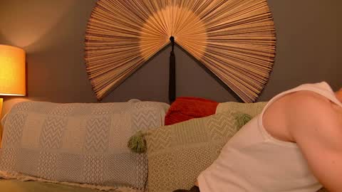 Eddie online show from 01/28/25, 02:43