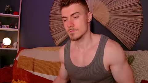 Snapshot of eddieds chatting on 06/17/26, 03:09 Eddie online show from 06/17/26, 03:09