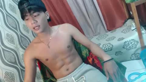 Snapshot of edelcum_xx chatting on 02/13/25, 01:15 edelcum_xx online show from 02/13/25, 01:15