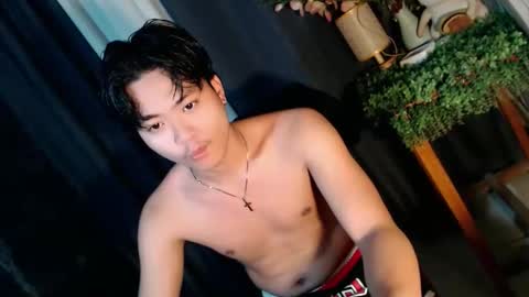 Snapshot of edelcum_xx chatting on 10/13/25, 08:25 edelcum_xx online show from 10/13/25, 08:25