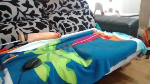 Snapshot of eder1988 chatting on 12/22/24, 02:27 eder1988 online show from 12/22/24, 02:27