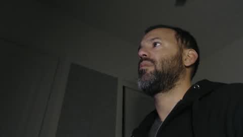 Snapshot of edge_masters chatting on 01/04/25, 01:10 EdgeM online show from 01/04/25, 01:10