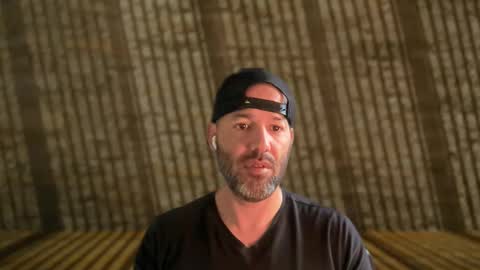 Snapshot of edge_masters chatting on 03/02/25, 03:16 EdgeM online show from 03/02/25, 03:16