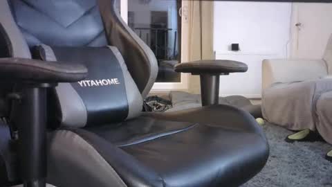 edged biker online show from 12/24/24, 06:28