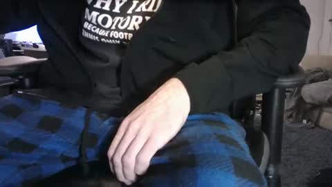 edged biker online show from 01/06/25, 04:13