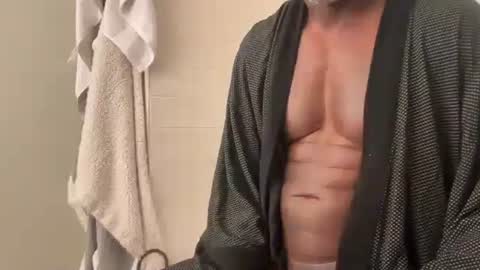 Dad online show from 01/05/25, 04:04