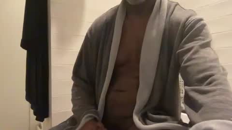 Dad online show from 04/01/26, 01:41