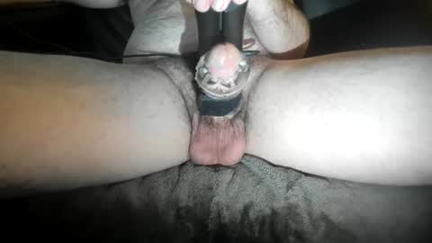 Snapshot of edginglongforyou chatting on 01/06/25, 04:04 Edging For You online show from 01/06/25, 04:04