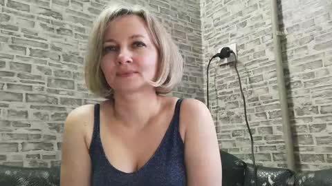 edithmanning online show from 01/28/25, 11:17