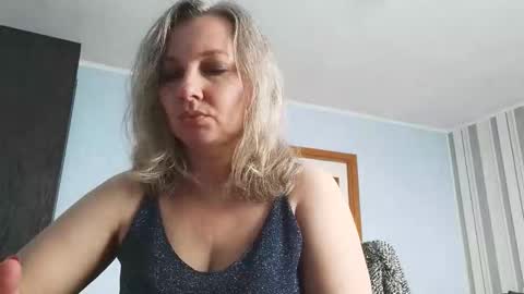 edithmanning online show from 02/13/26, 08:10