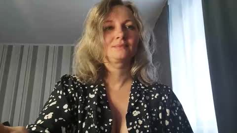 edithmanning online show from 02/25/26, 06:45