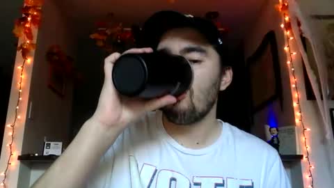 EddieFitz75 online show from 10/22/25, 09:03