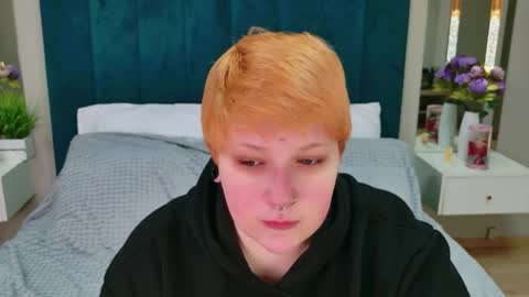 ednadavis online show from 04/26/26, 07:17