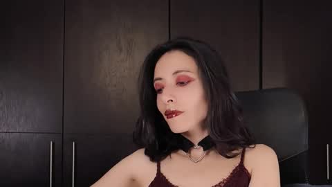 Edranah online show from 04/23/26, 09:17