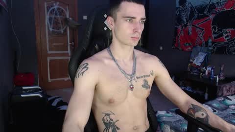 Eduar online show from 11/23/25, 10:59