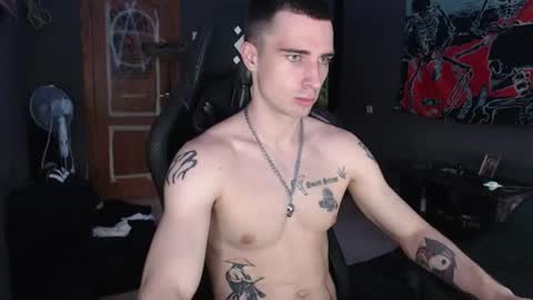 Snapshot of eduard_loveee chatting on 06/18/26, 11:58 Eduar online show from 06/18/26, 11:58