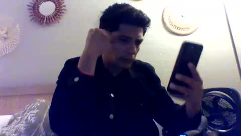Snapshot of eduardo0084 chatting on 12/29/24, 10:01 eduardo0084 online show from 12/29/24, 10:01