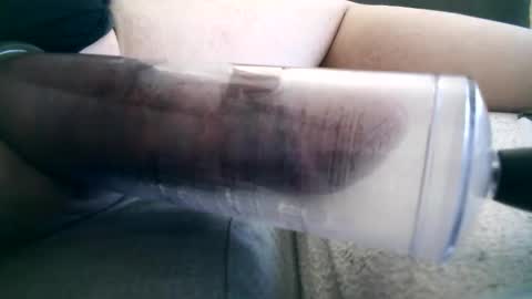 Snapshot of eduardo8inch chatting on 11/10/25, 09:36 eduardo8inch online show from 11/10/25, 09:36