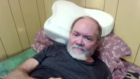 Snapshot of edwalters chatting on 04/20/26, 09:34 Eddie online show from 04/20/26, 09:34