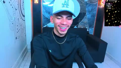 Snapshot of edward_24_ chatting on 02/14/25, 07:49 Edward Colleman online show from 02/14/25, 07:49