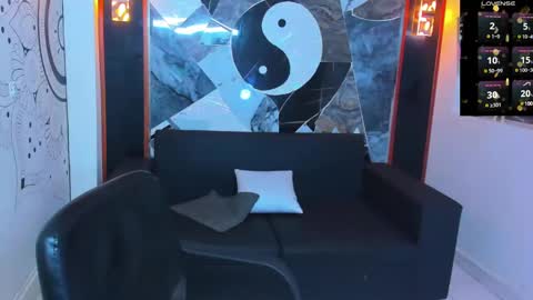 Snapshot of edward_24_ chatting on 02/18/25, 04:26 Edward Colleman online show from 02/18/25, 04:26