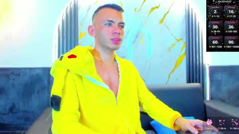 Snapshot of edward_24_ chatting on 11/13/25, 05:17 Edward Colleman online show from 11/13/25, 05:17