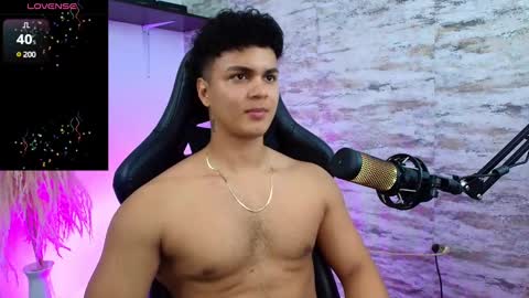 EDWARD CLARCK online show from 01/29/25, 04:36