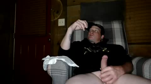 Snapshot of edwardaims_2please chatting on 06/16/26, 04:48 edwardaims_2please online show from 06/16/26, 04:48