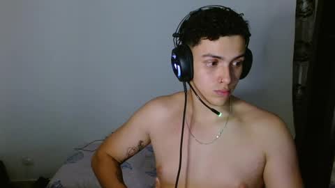 Snapshot of edwisalvatore chatting on 01/14/25, 04:57 edwisalvatore online show from 01/14/25, 04:57