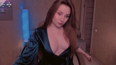 Snapshot of eesmaaarr chatting on 03/05/25, 09:26 eesmaaarr online show from 03/05/25, 09:26