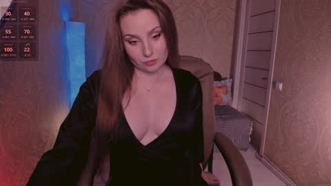 Snapshot of eesmaaarr chatting on 10/11/25, 11:47 eesmaaarr online show from 10/11/25, 11:47